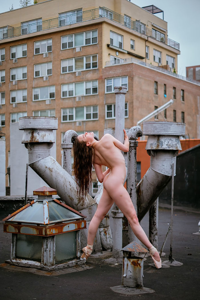 11 Fearless Dancers Strip Down On NYC Rooftops, And The Result Will Make Your Heart Beat Faster 11 Fearless Dancers Strip Down On NYC Rooftops, And The Result Will Make Your Heart Beat Faster