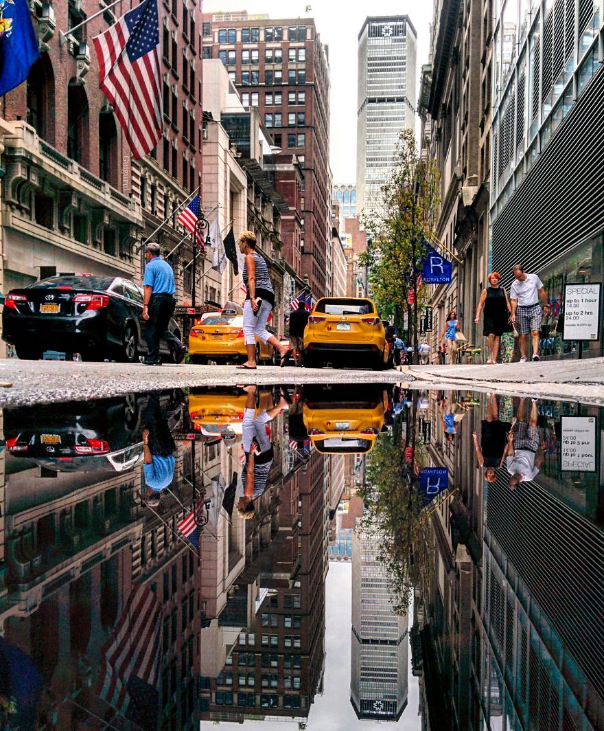 You´ve Never Seen Nyc Like This. I Caputred
the Parallel Worlds Of New York City Through Puddles You´ve Never Seen Nyc Like This. I Caputred
the Parallel Worlds Of New York City Through Puddles