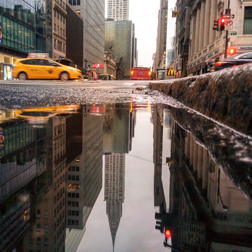 You´ve Never Seen Nyc Like This. I Caputred
the Parallel Worlds Of New York City Through Puddles You´ve Never Seen Nyc Like This. I Caputred
the Parallel Worlds Of New York City Through Puddles