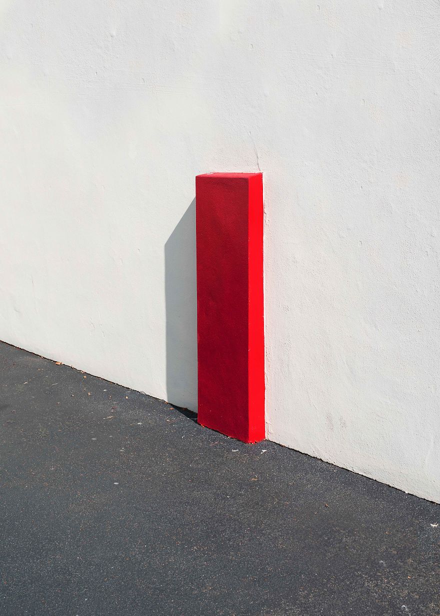 Spatial Visions – An Exploration Of Human Loneliness With A Visual Atmosphere Spatial Visions – An Exploration Of Human Loneliness With A Visual Atmosphere