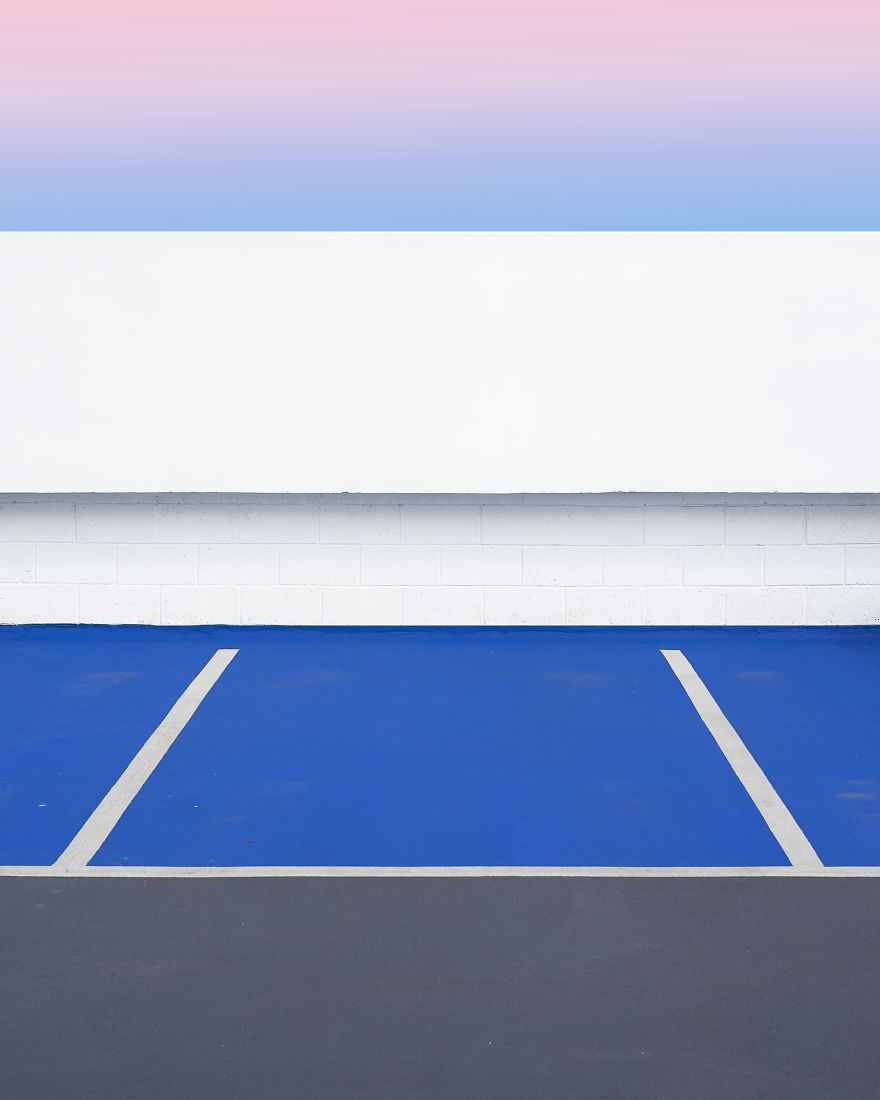 Spatial Visions – An Exploration Of Human Loneliness With A Visual Atmosphere Spatial Visions – An Exploration Of Human Loneliness With A Visual Atmosphere