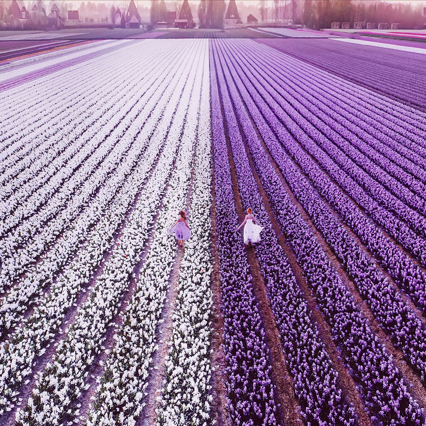 I Travel The World To Photograph Girls In Dresses Against Backgrounds Of The Most Beautiful Places (New Pics) I Travel The World To Photograph Girls In Dresses Against Backgrounds Of The Most Beautiful Places (New Pics)