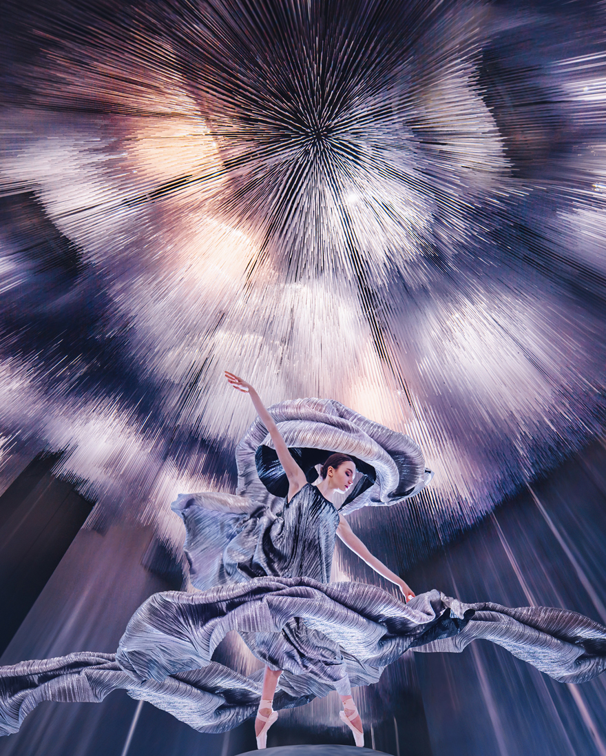 I Travel The World To Photograph Girls In Dresses Against Backgrounds Of The Most Beautiful Places (New Pics) I Travel The World To Photograph Girls In Dresses Against Backgrounds Of The Most Beautiful Places (New Pics)