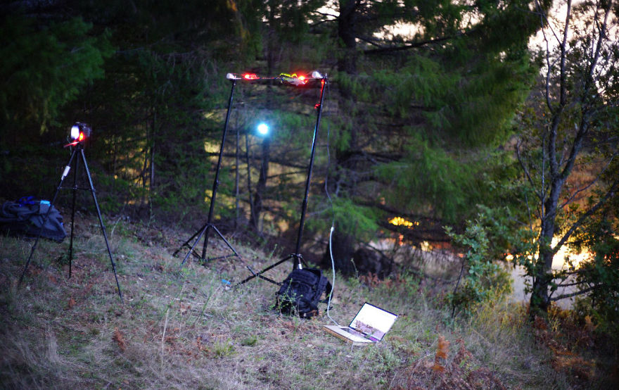 I Spent The Last Two Years Making A Light Painting Robot That Draws Natural Patterns I Spent The Last Two Years Making A Light Painting Robot That Draws Natural Patterns
