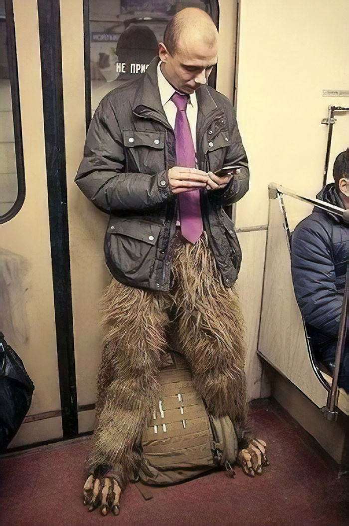 104 Times People Had To Look Twice To Understand What They Were Seeing On The Subway