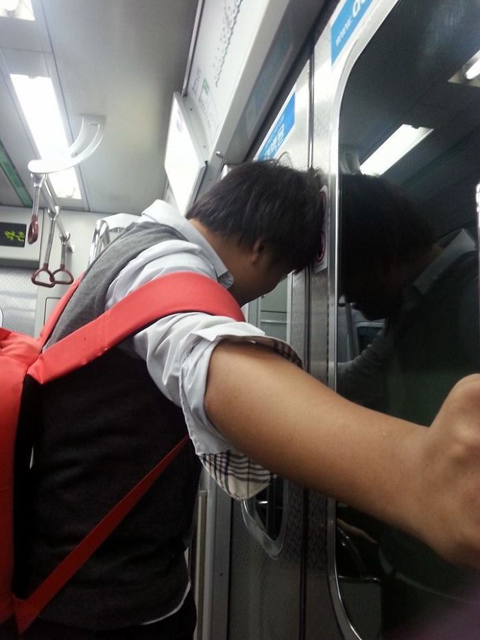 104 Times People Had To Look Twice To Understand What They Were Seeing On The Subway