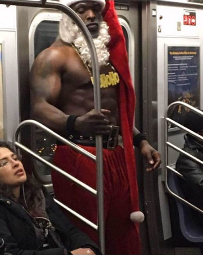 104 Times People Had To Look Twice To Understand What They Were Seeing On The Subway
