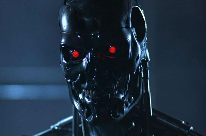 118 Fun Facts About Movies (Spoiler: Kate Winslet Is Especially Naughty) 118 Fun Facts About Movies (Spoiler: Kate Winslet Is Especially Naughty)