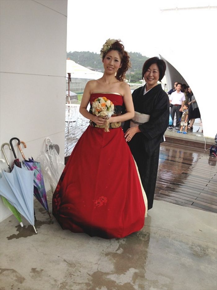 Brides In Japan Are Turning Their Traditional Kimonos Into Extraordinary Wedding Dresses