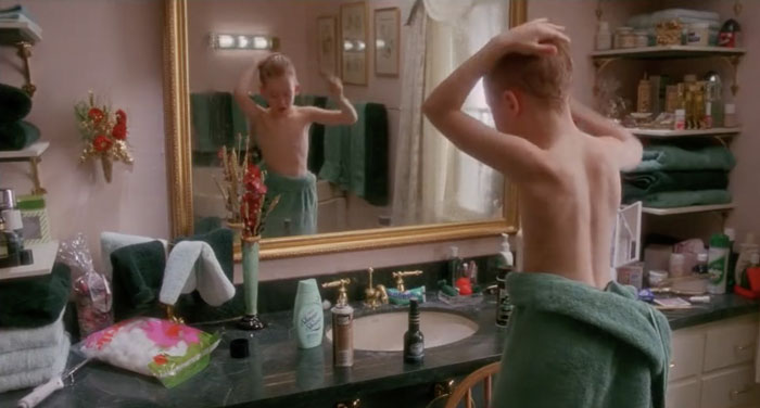 Somebody Compares &#8216;Home Alone&#8217; 1990 Vs 2018 Ad Side By Side, And People Notice Macaulay Culkin Looks Healthy