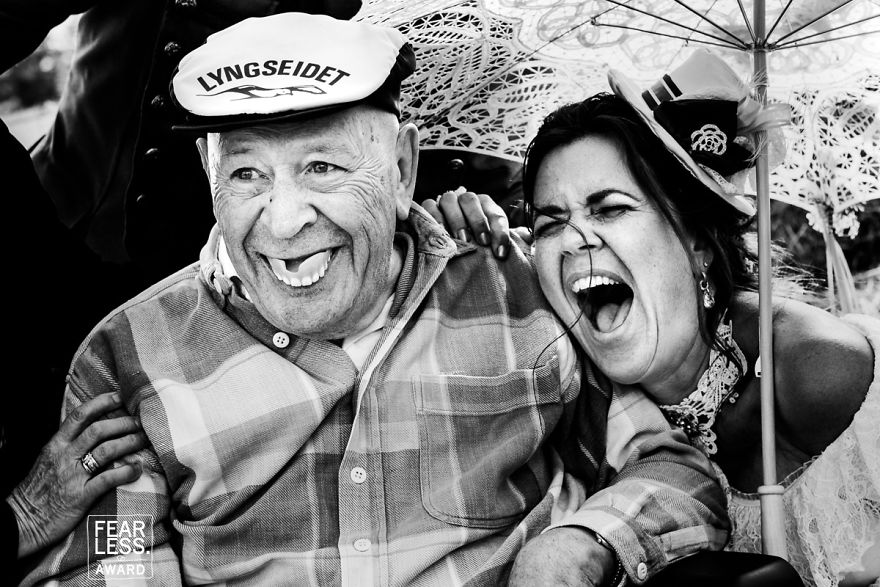 The Best Wedding Photos Of 2018 Show What Happens When You Pay For A Good Photographer