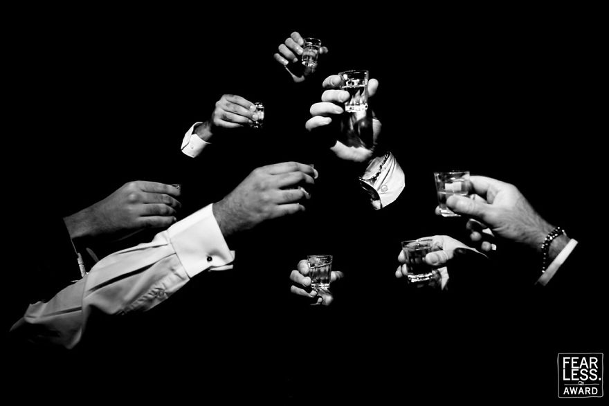 The Best Wedding Photos Of 2018 Show What Happens When You Pay For A Good Photographer