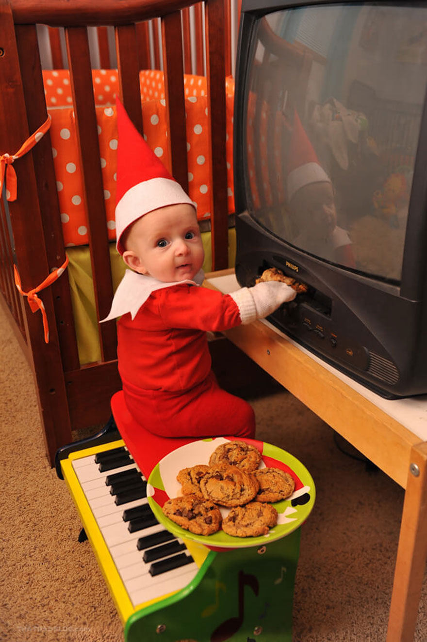 Dad-Of-Six Turns His Baby Into Adorable Elf On The Shelf Dad-Of-Six Turns His Baby Into Adorable Elf On The Shelf
