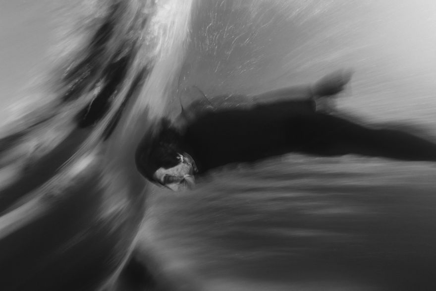 This Australian Photographer Captured 21 Ghostlike Portraits Of Bodysurfers This Australian Photographer Captured 21 Ghostlike Portraits Of Bodysurfers