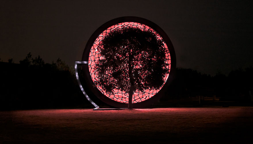 We Made A Tree Talk About How It Feels About Climate Change Using Its Own Real Time Data