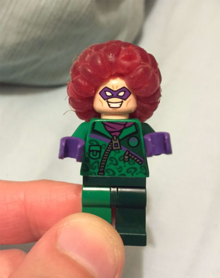 People Are Posting ‘Illegal’ Lego Building Techniques And They Are Actually Genius People Are Posting ‘Illegal’ Lego Building Techniques And They Are Actually Genius