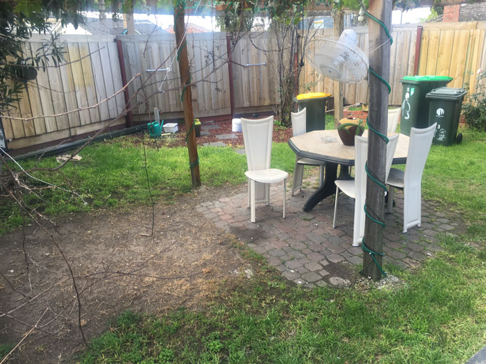 Guy Buys A House With His Wife, Finds “Too Much Strange Stuff” Inside Guy Buys A House With His Wife, Finds “Too Much Strange Stuff” Inside