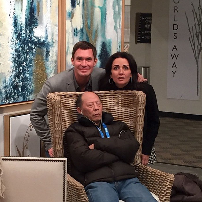 49 “Miserable Men” Hilariously Captured While Their Women Were Shopping 49 “Miserable Men” Hilariously Captured While Their Women Were Shopping