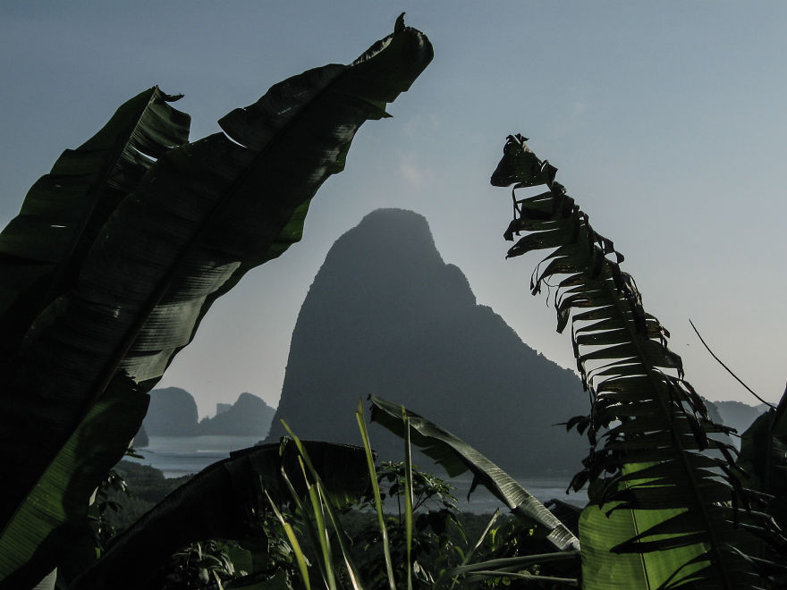 I Photographed Thailand With A £5 Camera I Photographed Thailand With A £5 Camera