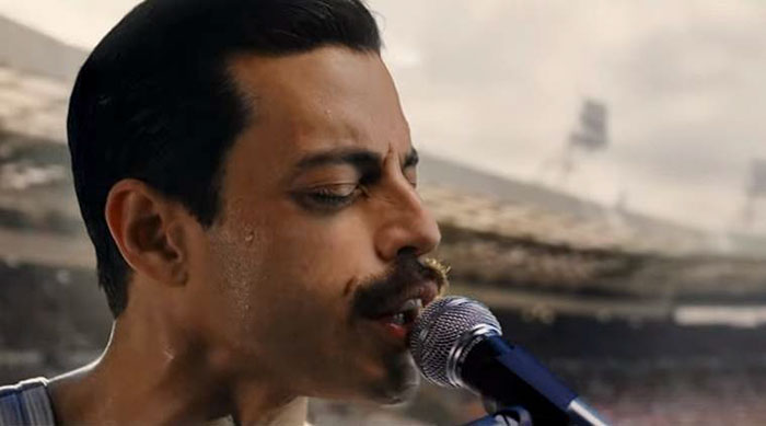 Someone Made A Side-By-Side Comparison Of Rami Malek And Freddie Mercury An Live Aid, And It’s Like Watching The Same Person Someone Made A Side-By-Side Comparison Of Rami Malek And Freddie Mercury An Live Aid, And It’s Like Watching The Same Person