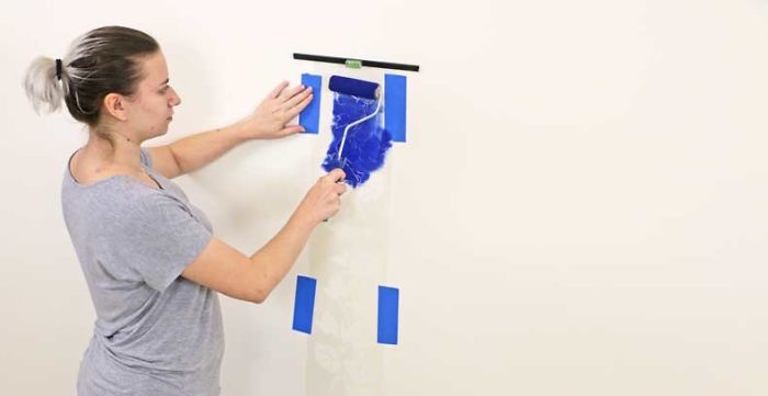 DIY Floral Accent Wall With Stencils DIY Floral Accent Wall With Stencils