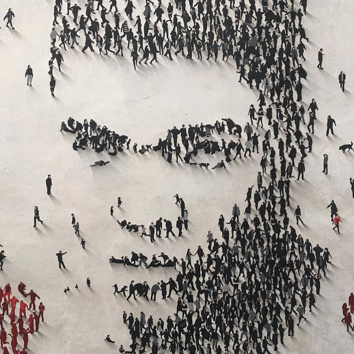 These 8 Paintings Are Filled With Easter Eggs That Are Only Visible When You Zoom In These 8 Paintings Are Filled With Easter Eggs That Are Only Visible When You Zoom In