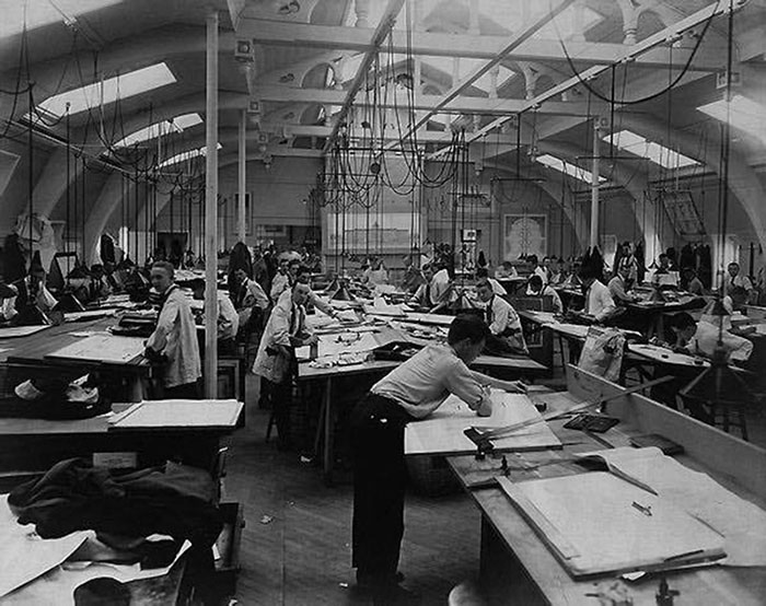 19 Amazing Vintage Photos That Show How People Worked Before AutoCAD