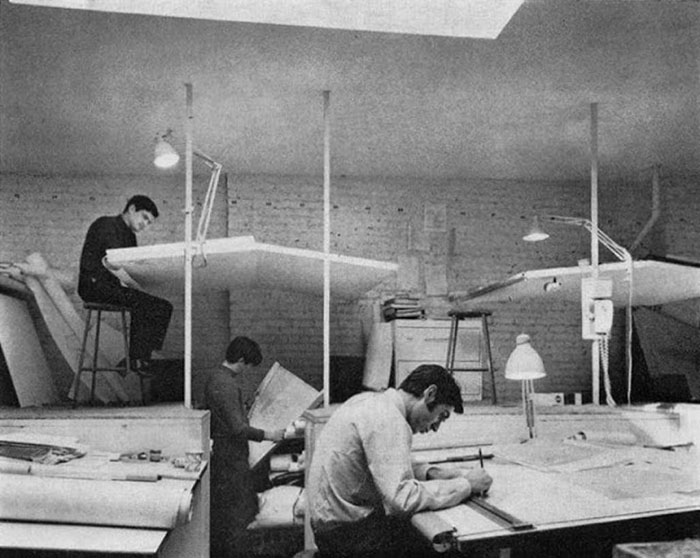 19 Amazing Vintage Photos That Show How People Worked Before AutoCAD