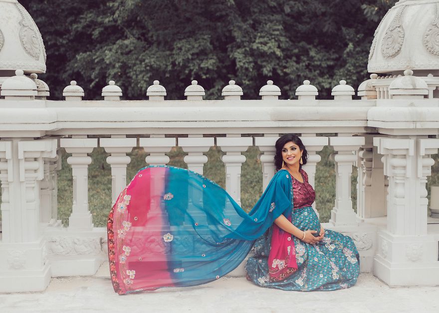 I Take Maternity Pictures Inspired By Indian Culture