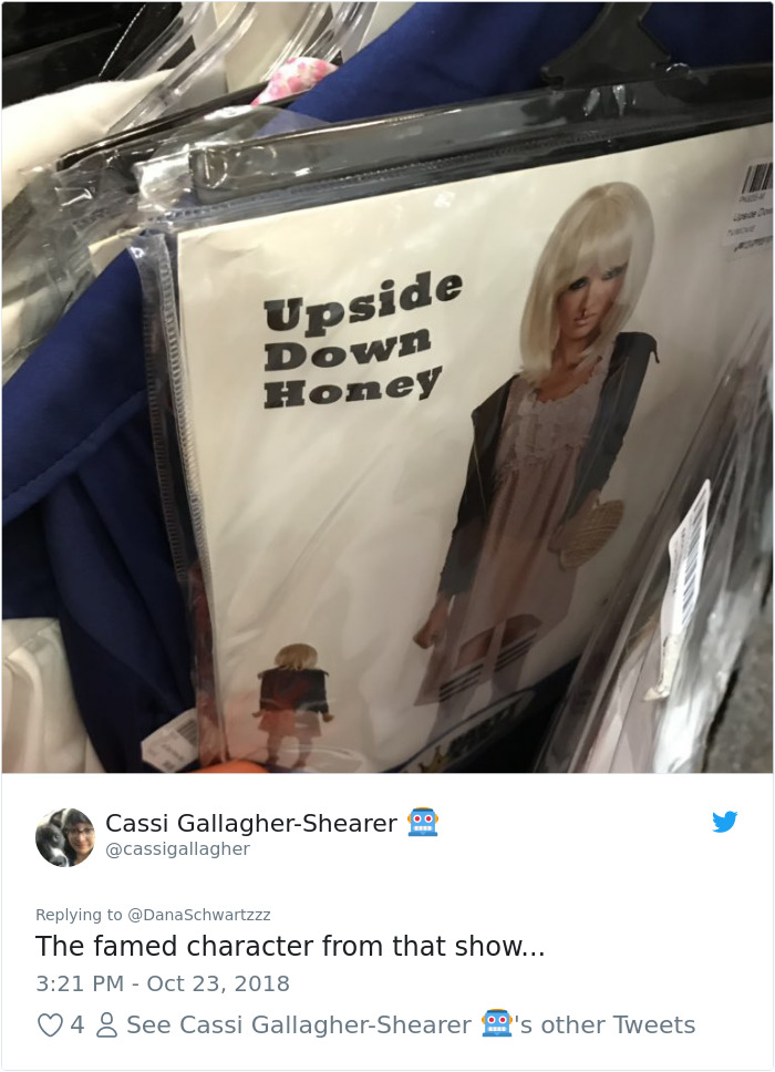 People Are Sharing The Worst Halloween Costume Knock-Offs And They’re Too Funny People Are Sharing The Worst Halloween Costume Knock-Offs And They’re Too Funny