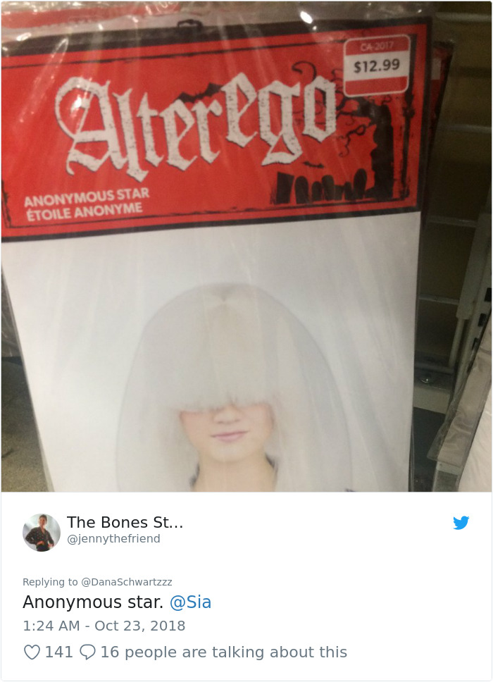 People Are Sharing The Worst Halloween Costume Knock-Offs And They’re Too Funny People Are Sharing The Worst Halloween Costume Knock-Offs And They’re Too Funny