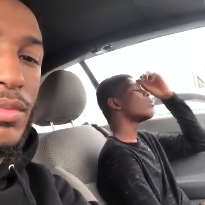 This Man’s 8-Year-Old Son Revealed He Was Being Bullied, So His Father Decided To Have A Talk With The Bully This Man’s 8-Year-Old Son Revealed He Was Being Bullied, So His Father Decided To Have A Talk With The Bully