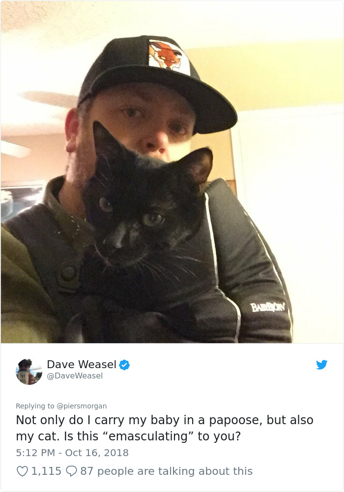 18 Best Responses To Piers Morgan Who Mocked Daniel Craig For Carrying His Baby In A ‘Emasculating’ Baby Carrier 18 Best Responses To Piers Morgan Who Mocked Daniel Craig For Carrying His Baby In A ‘Emasculating’ Baby Carrier