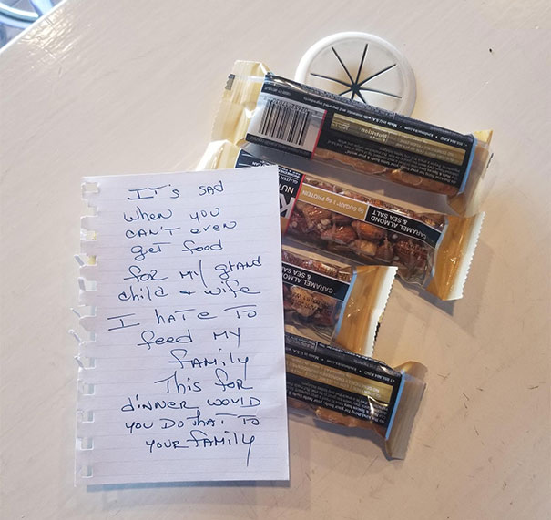 Man Shares A Rude Note A Deaf Broke Man Left After He Gave Him Food Man Shares A Rude Note A Deaf Broke Man Left After He Gave Him Food