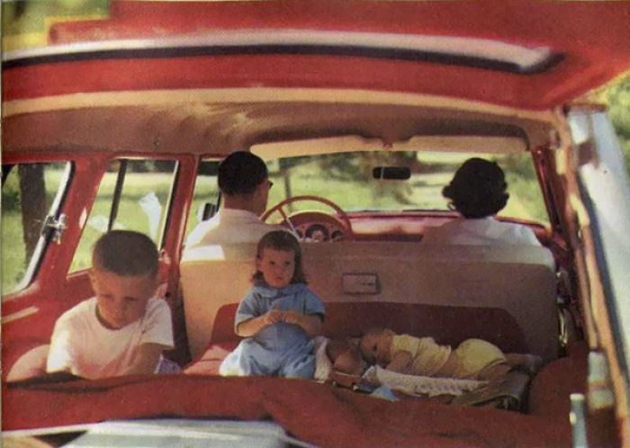 23 Photos From The 60s Prove That Station Wagons Were The Coolest Cars Ever 23 Photos From The 60s Prove That Station Wagons Were The Coolest Cars Ever