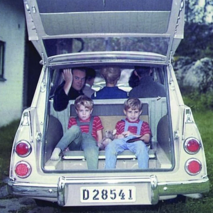 23 Photos From The 60s Prove That Station Wagons Were The Coolest Cars Ever 23 Photos From The 60s Prove That Station Wagons Were The Coolest Cars Ever