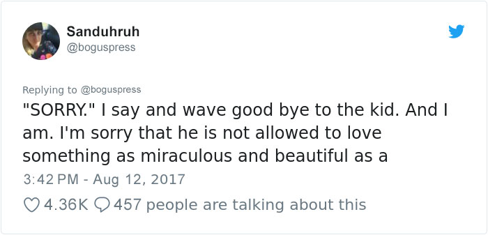 Clown Shames A Mother Who Wouldn’t Let Her Son Get A Butterfly Painted On His Face But Instead Asked For Skull And Crossbones