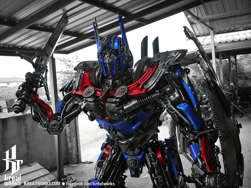 Artists Upcycle Metal Scrap Into Sculptures Of Famous Movie Characters