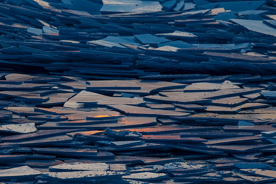 Frozen Lake Michigan Shatters Into Millions Of Pieces And Results In Surreal Imagery
