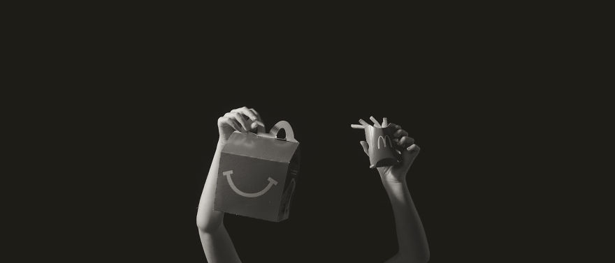 “Raised In America”: My Photography Project That Depicts The Complex Childhood Of Modern Kids (15 Pics)