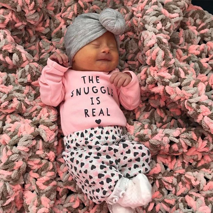 Mom Shares Honest &#8216;Review&#8217; Of Her Baby With Down Syndrome, And 347K People Love It