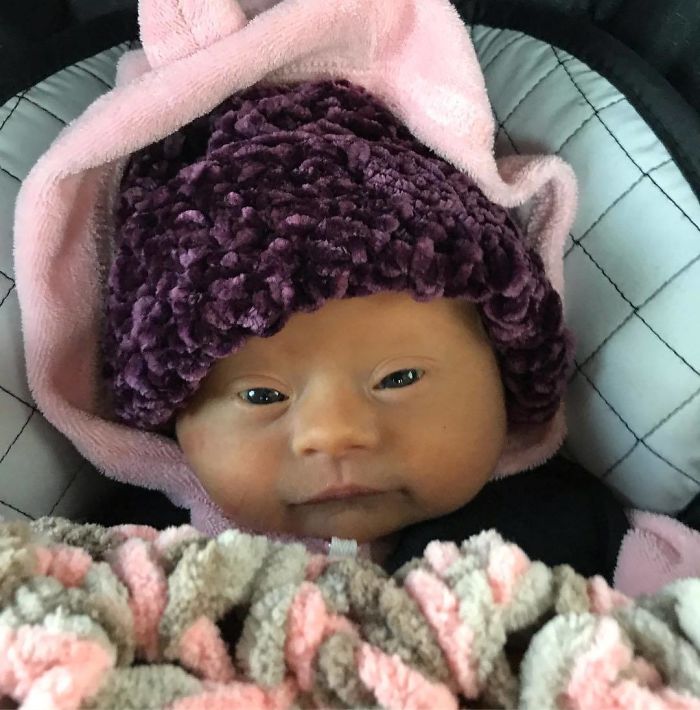 Mom Shares Honest &#8216;Review&#8217; Of Her Baby With Down Syndrome, And 347K People Love It