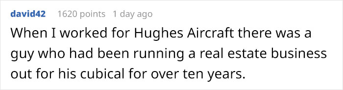 Company Doesn’t Notice This Employee With A Clipboard Hasn’t Done Any Work In 10 Years