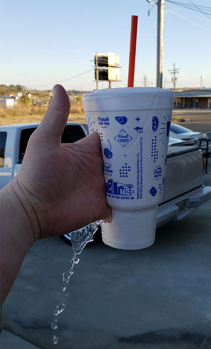 Someone On Twitter Asks ‘What’s The Worst Way To Hold Your Drink’ And Here Are 30 Of The Best Responses Someone On Twitter Asks ‘What’s The Worst Way To Hold Your Drink’ And Here Are 30 Of The Best Responses