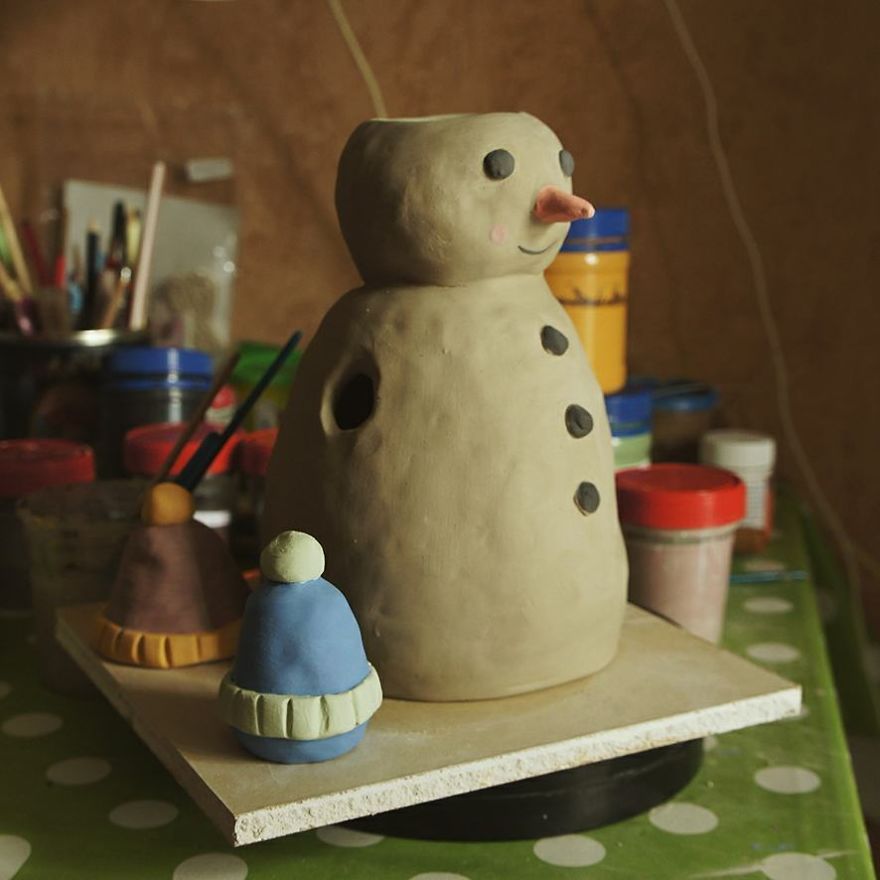 Russian Artist Transforms Everyday Objects Into “Something Else” Russian Artist Transforms Everyday Objects Into “Something Else”