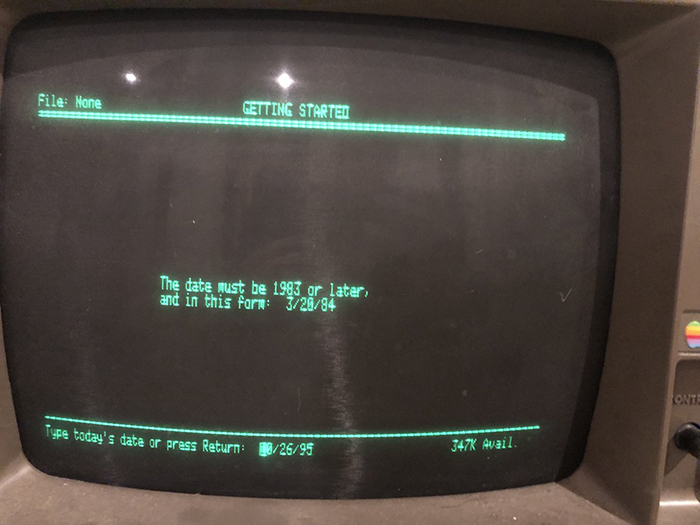 Man Finds A Computer That He Used 35 Years Ago, And It Sill Has A Game He Saved Man Finds A Computer That He Used 35 Years Ago, And It Sill Has A Game He Saved