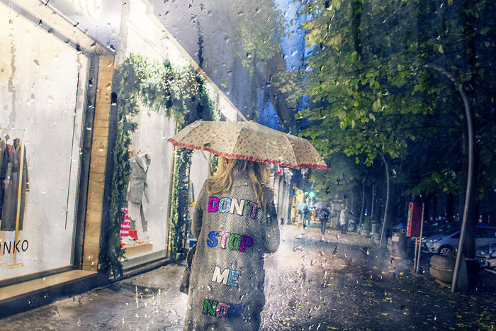 I Create Wet Pictures To Dip The Viewer In A Sort Of Oneiric Reality (New Pics) I Create Wet Pictures To Dip The Viewer In A Sort Of Oneiric Reality (New Pics)