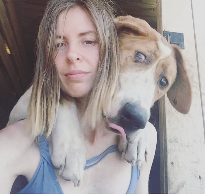 Famous Russian Photographer Ends Her Career To Live In A Forest With 100 Sick Dogs