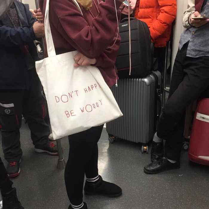 “Living In China I See The Most Ridiculous Things, Like These People Who Have No Idea What They’re Wearing” (30 New Pics) “Living In China I See The Most Ridiculous Things, Like These People Who Have No Idea What They’re Wearing” (30 New Pics)