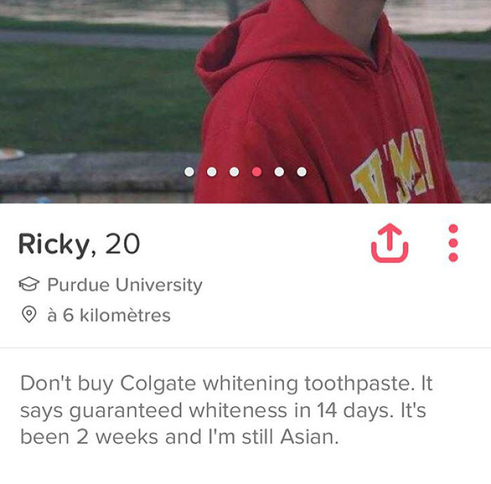 30 Of The Funniest Tinder Profiles (Yes, They’re Real)
